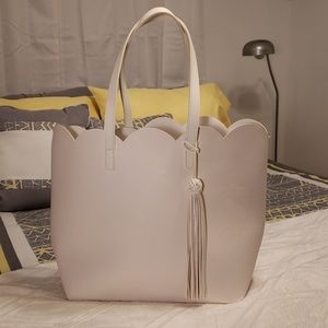 White Tassel Tote